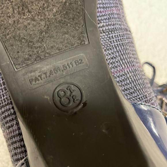 Etiene Algner Navy Loafers w Tassel Detail, 8.5, Good condition! - Picture 5 of 7